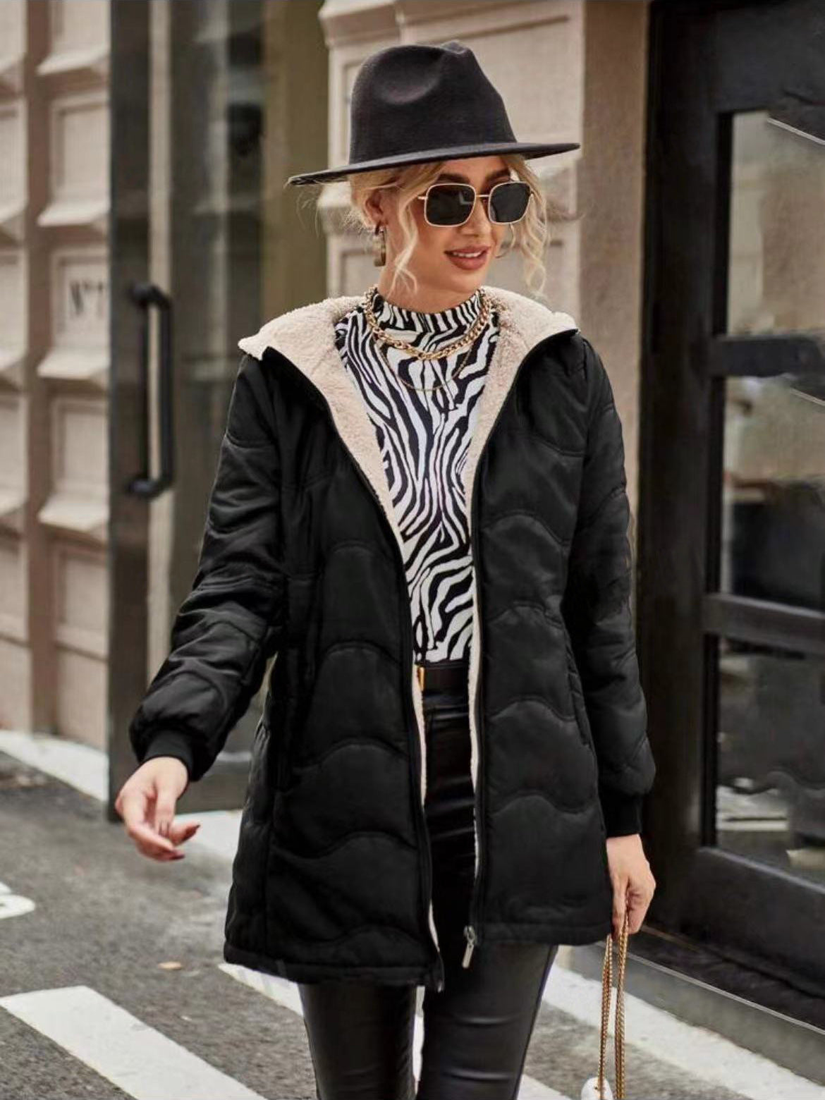 Fleecemantel mit Kapuze