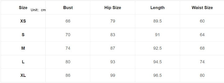Modisches Kleid mit Camouflage-Muster