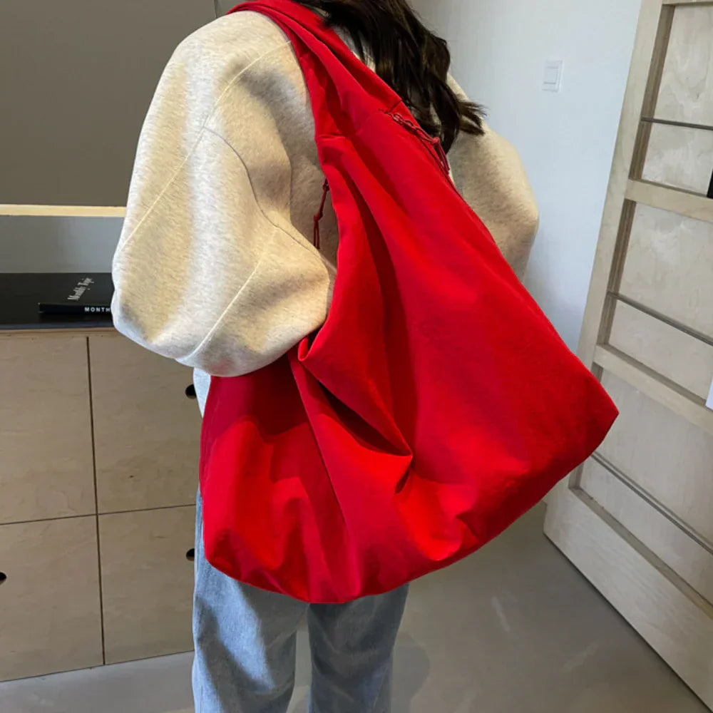 LOYA Elegante Alltagstasche