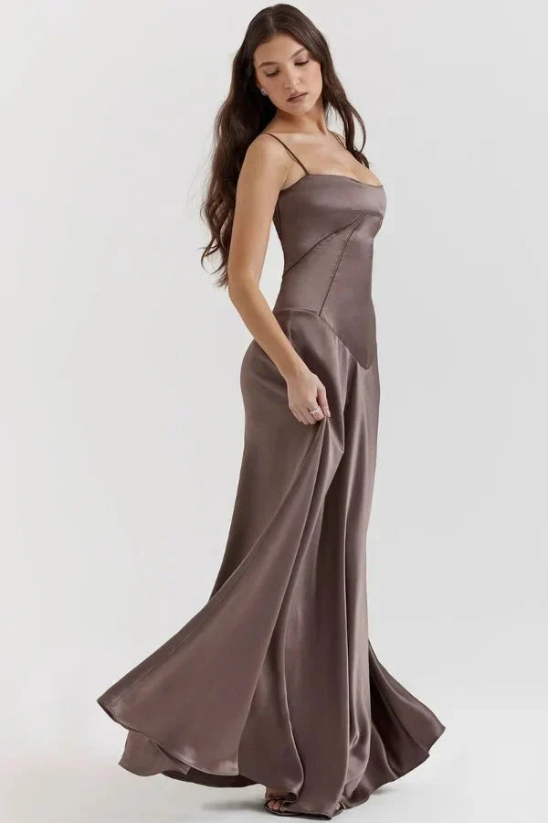 Isabelle | Damen Maxikleid Mit Spaghettiträgern Und Figurbetontem Oberteil