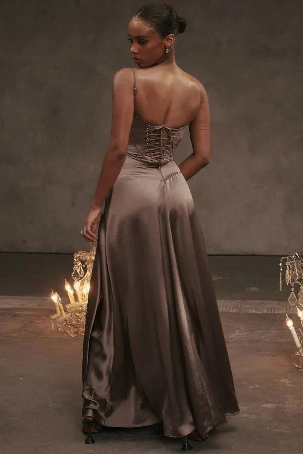 Isabelle | Damen Maxikleid Mit Spaghettiträgern Und Figurbetontem Oberteil
