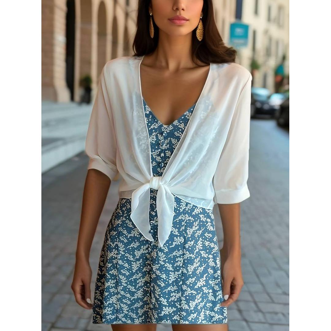 Claire | Damen Bluse mit V-Ausschnitt und Bindeknoten vorne