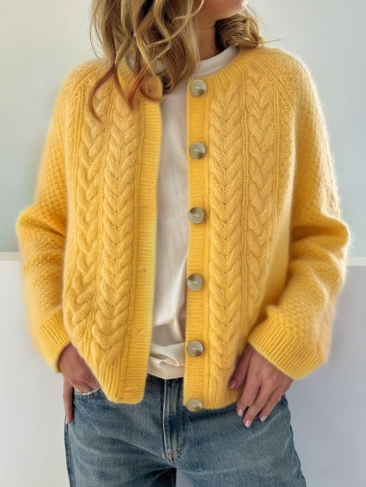 Dwina™ Strickjacke mit Knöpfen und Zopfmuster