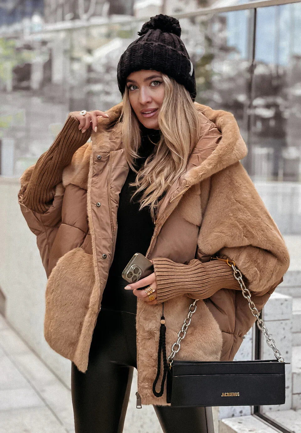 Feminine Daunenjacke