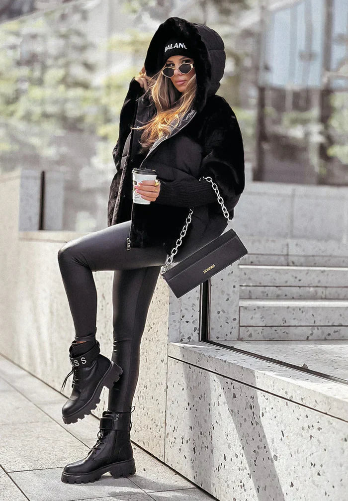 Feminine Daunenjacke