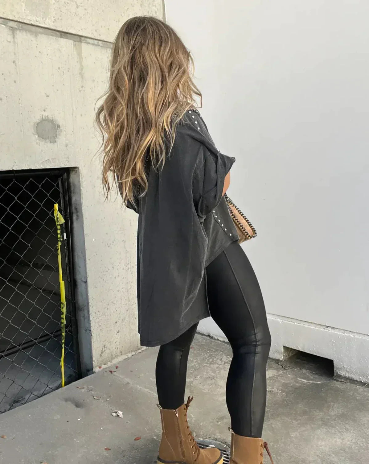 Schwungstil Kurzarmshirt